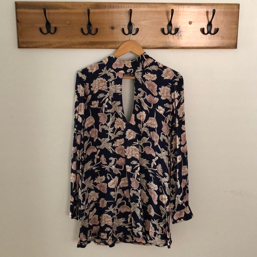 Flynn Skye Keyhole floral “Leah” mini dress